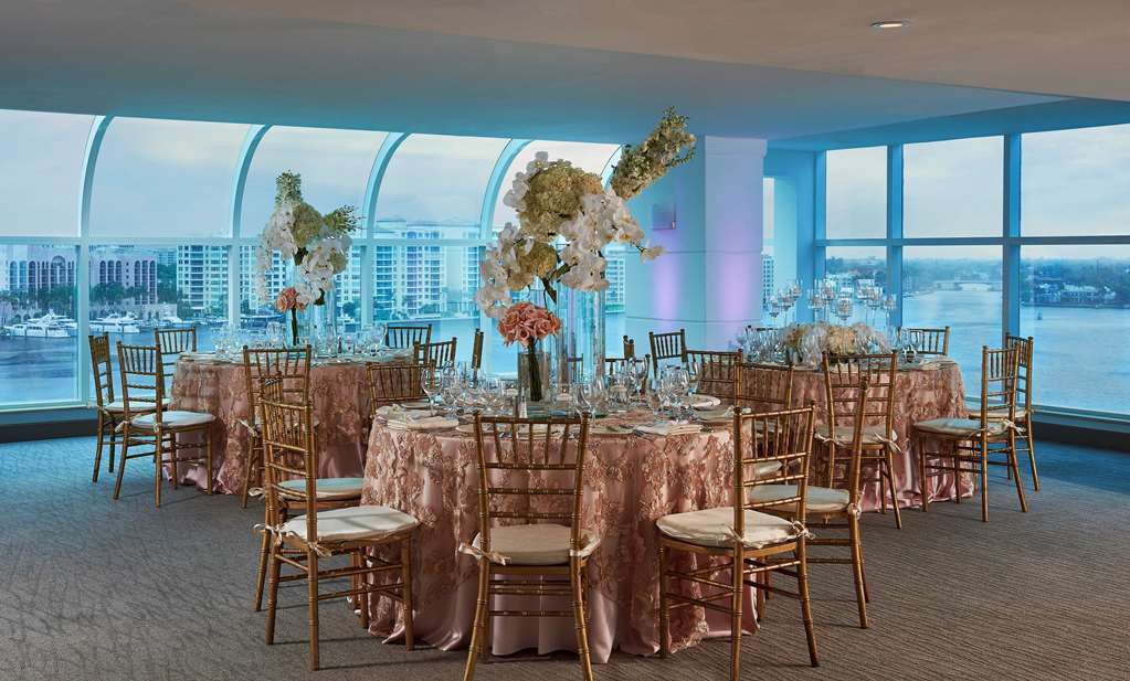 Waterstone Resort & Marina Boca Raton, Curio Collection By Hilton Exterior photo